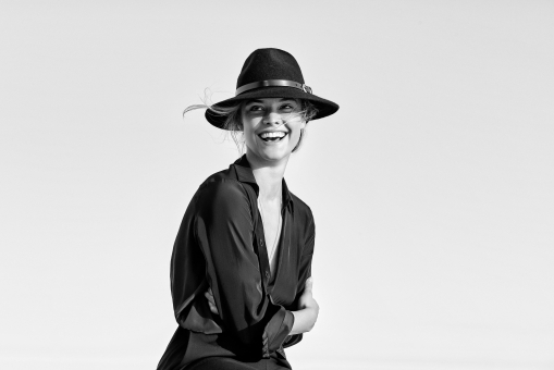 Production Pamela Hanson Massimo Dutti Female model Nina Agdal Black and White Production Pamela Hanson Massimo Dutti Female model Nina Agdal Black and White
